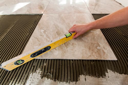 ceramic-tiles-and-tools-for-tiler-floor-tiles-ins-2024-12-06-15-28-48-utc.jpg